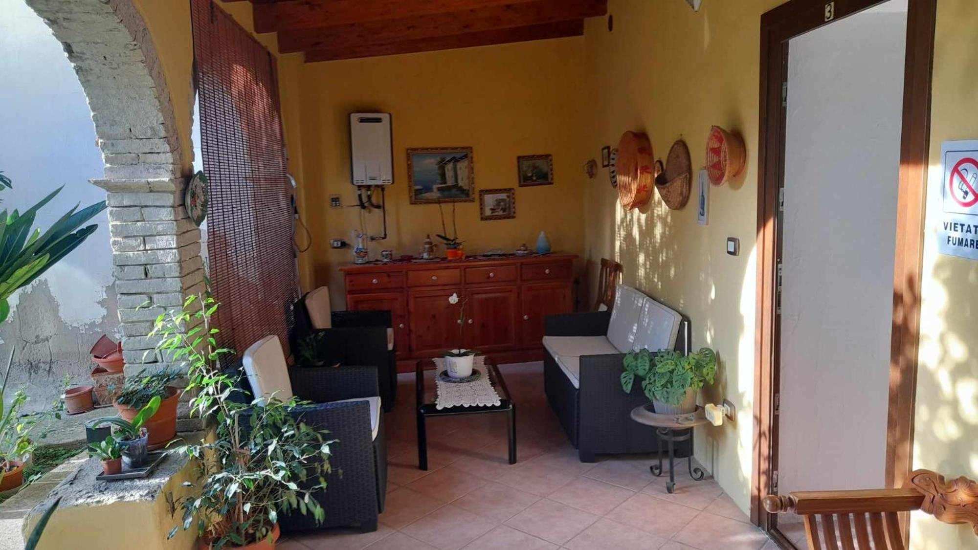 B&B Gli Archi Sìnnai 外观 照片